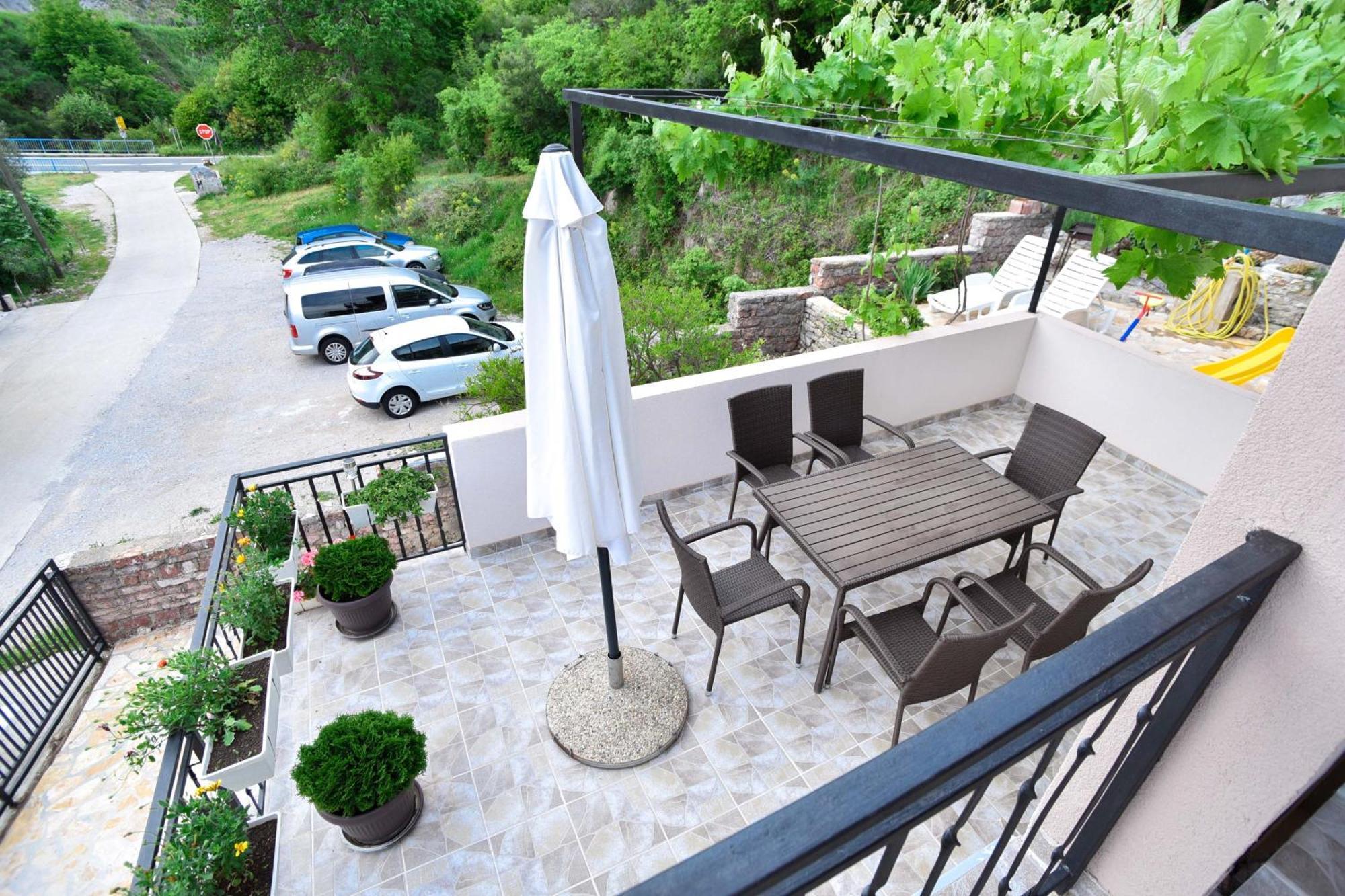 Vila Lucice Petrovac Exteriör bild