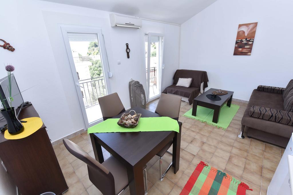 Vila Lucice Petrovac Exteriör bild