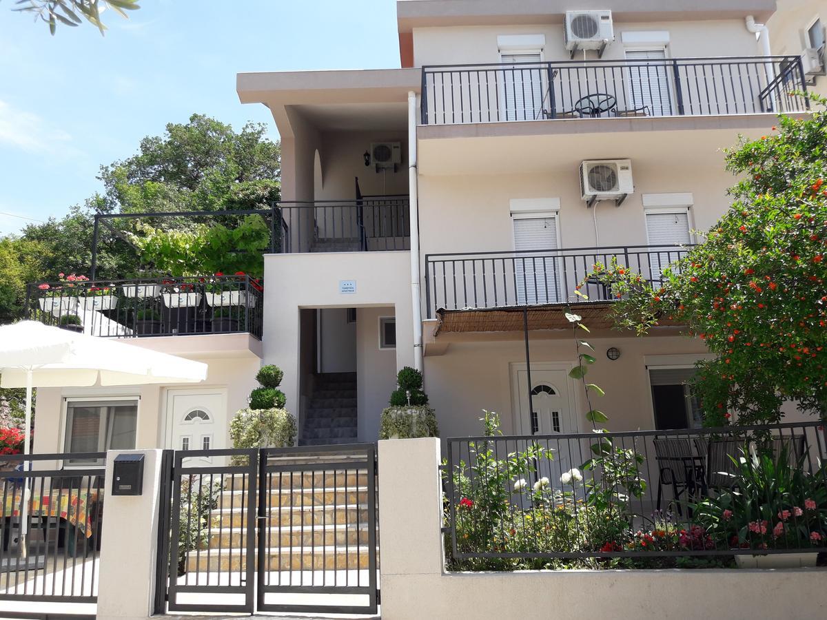 Vila Lucice Petrovac Exteriör bild