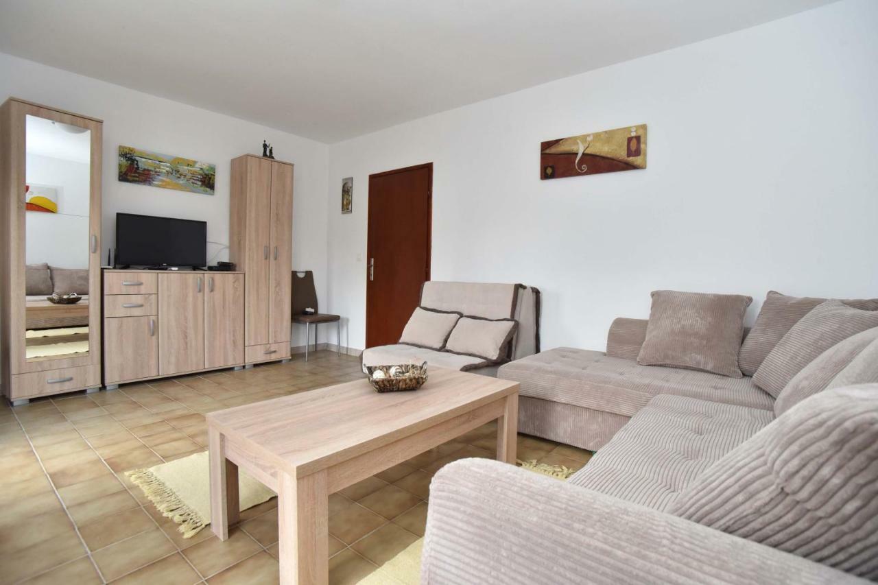 Vila Lucice Petrovac Exteriör bild